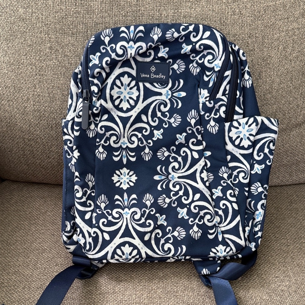 NWOT Vera Bradley lighten up small Backpack